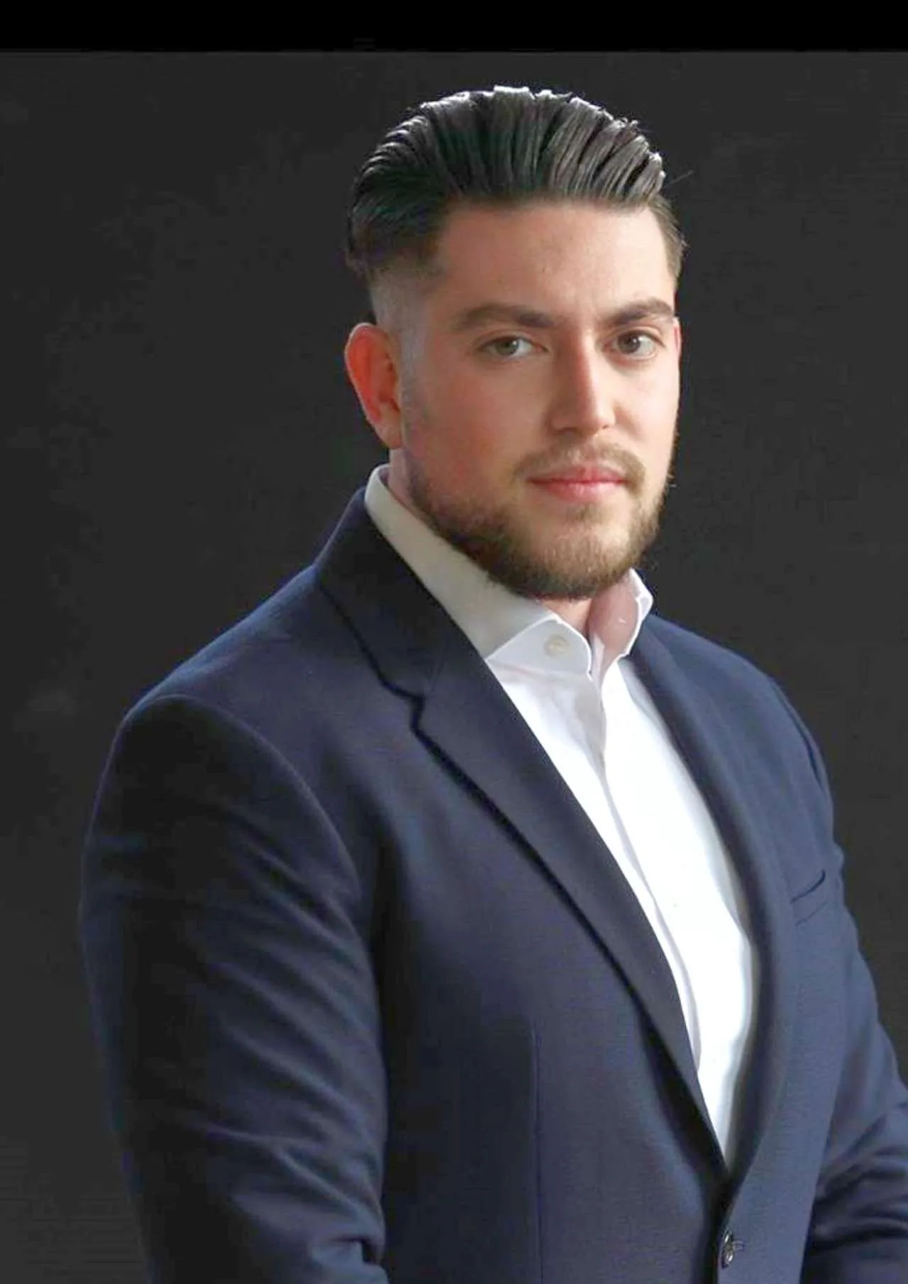 Portret van Ramin Nourzad